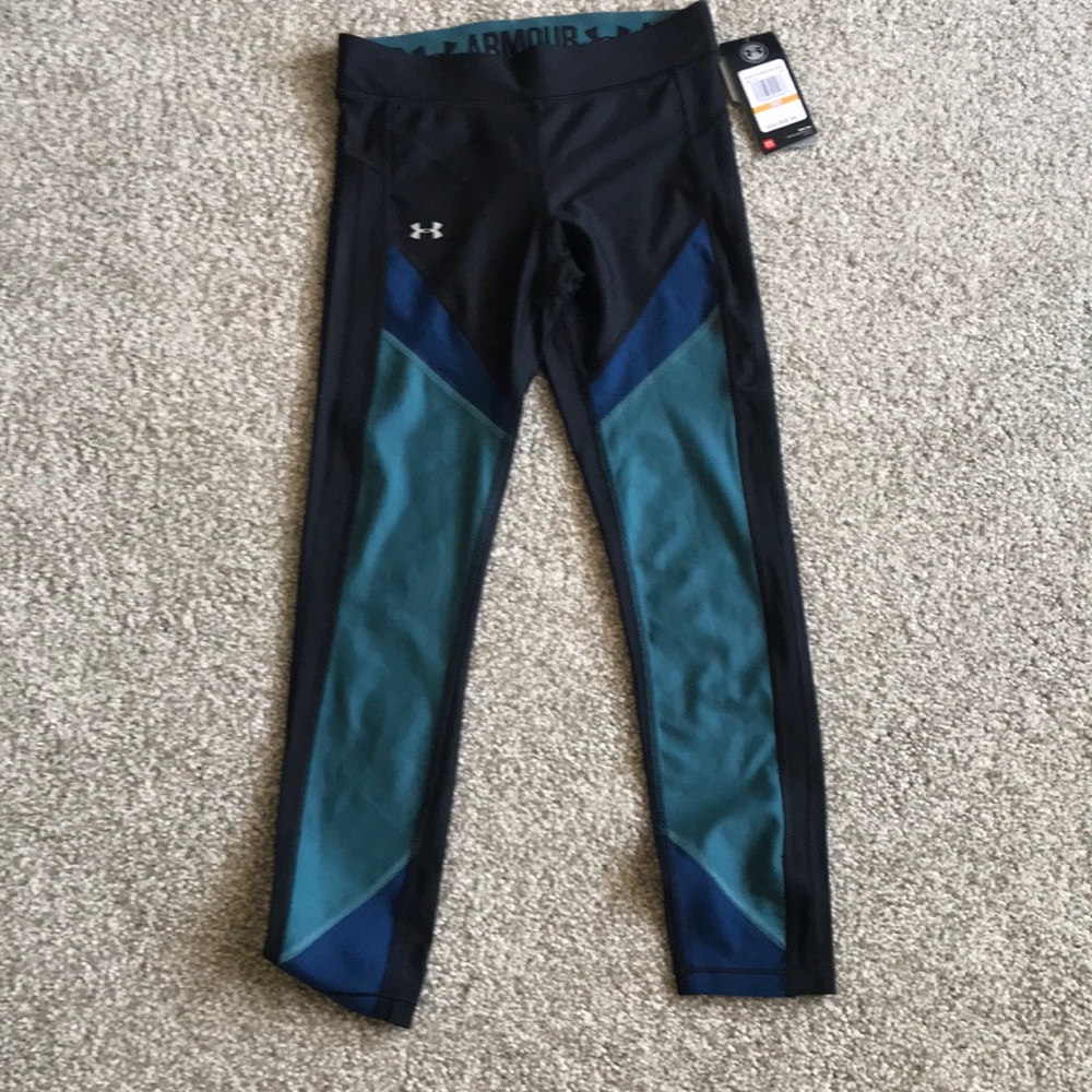 Under Armour compression leggings